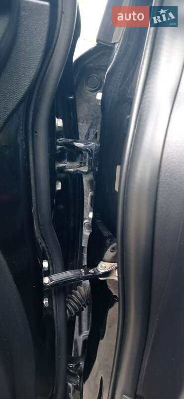 Хетчбек Mitsubishi Lancer 2008 в Львові фото 27 Хетчбек Mitsubishi Lancer 2008 в Львові