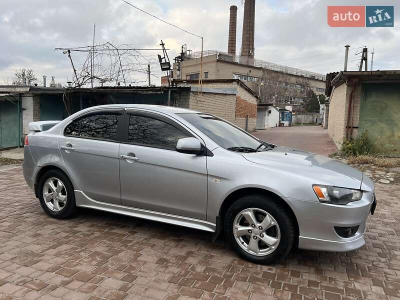 Седан Mitsubishi Lancer 2007 в Запоріжжі
