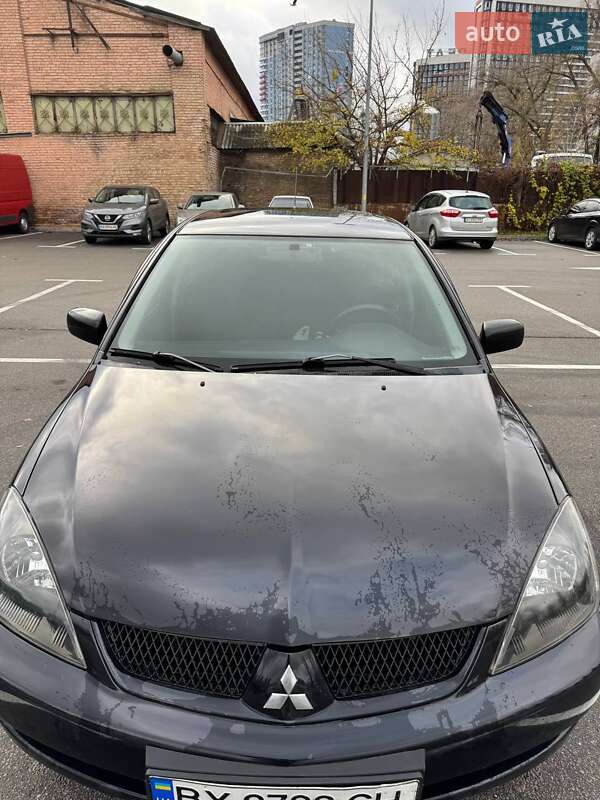 Седан Mitsubishi Lancer 2008 в Киеве