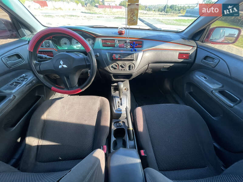 Седан Mitsubishi Lancer 2006 в Миколаєві