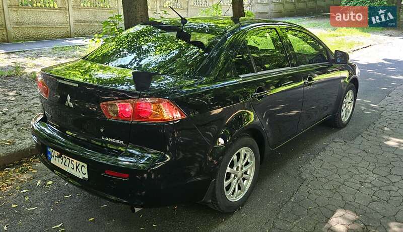Седан Mitsubishi Lancer 2008 в Ровно