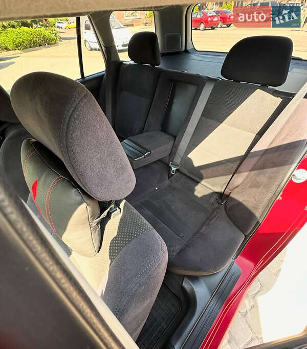 Універсал Mitsubishi Lancer 2004 в Сумах фото 7 Універсал Mitsubishi Lancer 2004 в Сумах