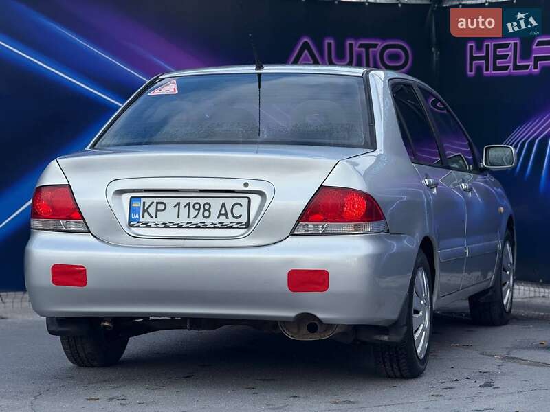 Седан Mitsubishi Lancer 2005 в Запоріжжі