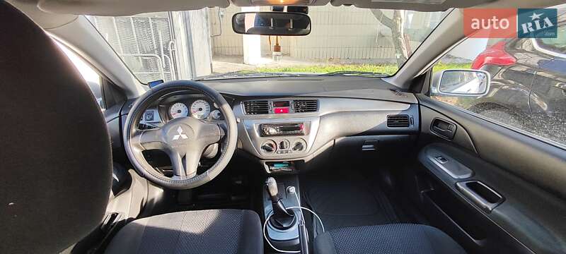 Седан Mitsubishi Lancer 2008 в Києві