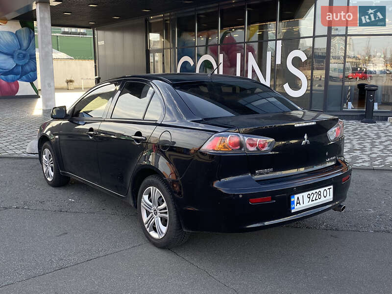 Седан Mitsubishi Lancer 2010 в Києві фото 9 Седан Mitsubishi Lancer 2010 в Києві