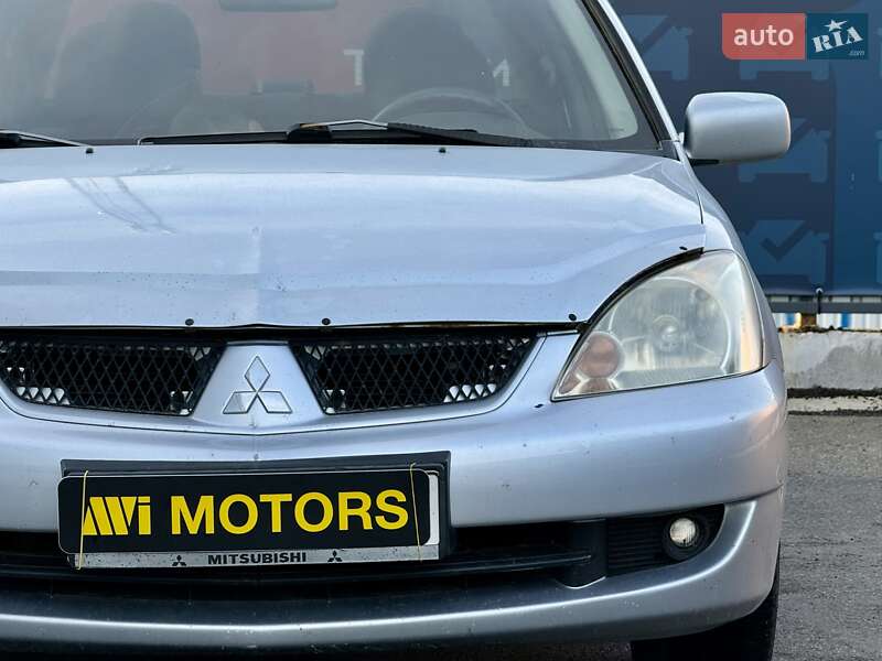 Седан Mitsubishi Lancer 2007 в Киеве