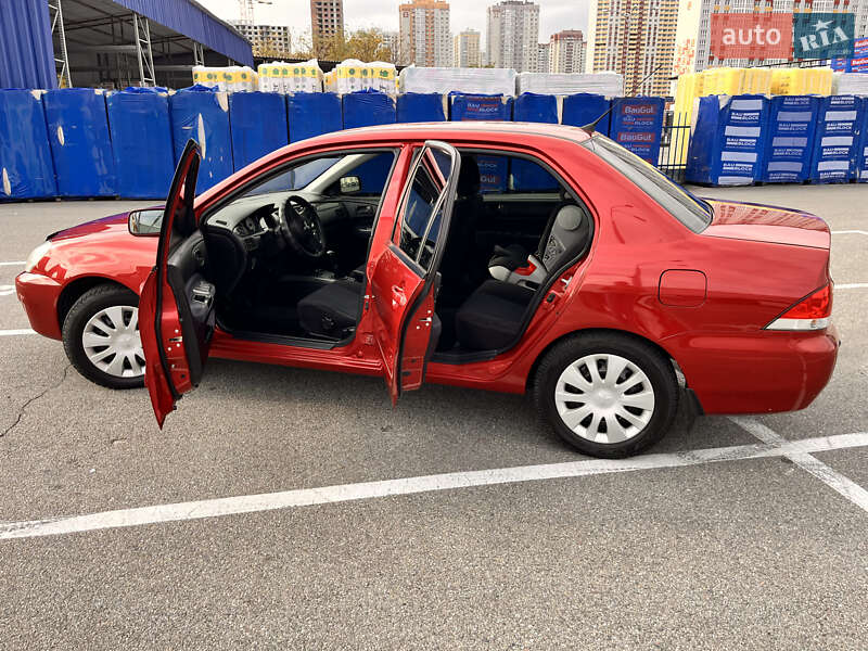 Седан Mitsubishi Lancer 2007 в Києві