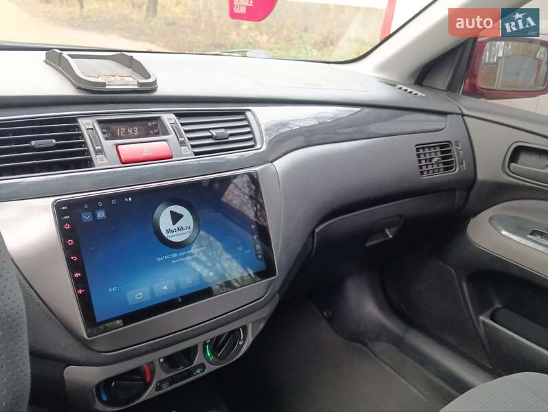 Седан Mitsubishi Lancer 2004 в Вінниці