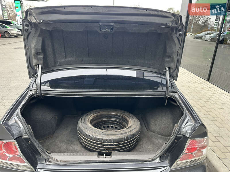 Седан Mitsubishi Lancer 2007 в Киеве фото 29 Седан Mitsubishi Lancer 2007 в Киеве