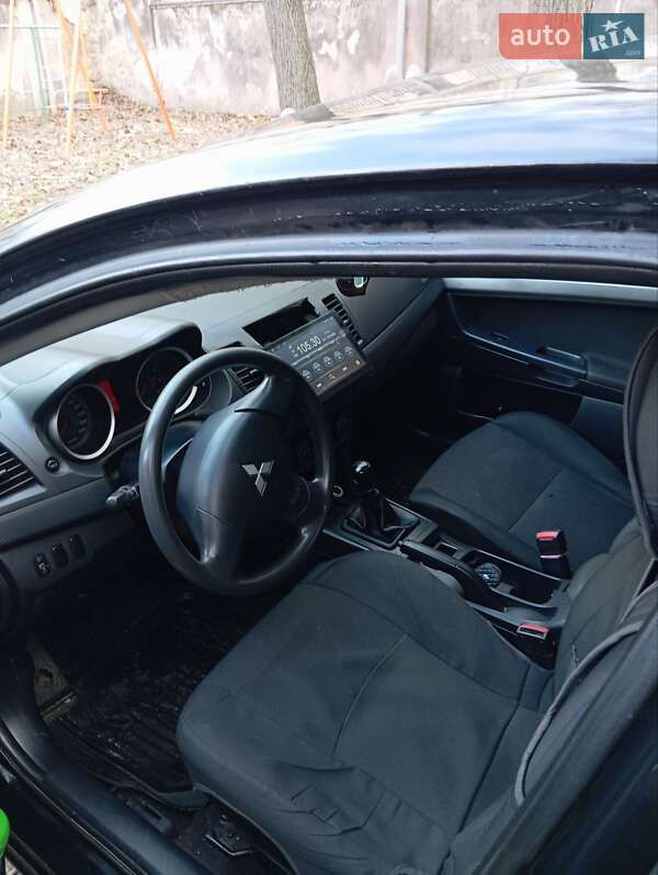 Седан Mitsubishi Lancer 2008 в Миколаєві