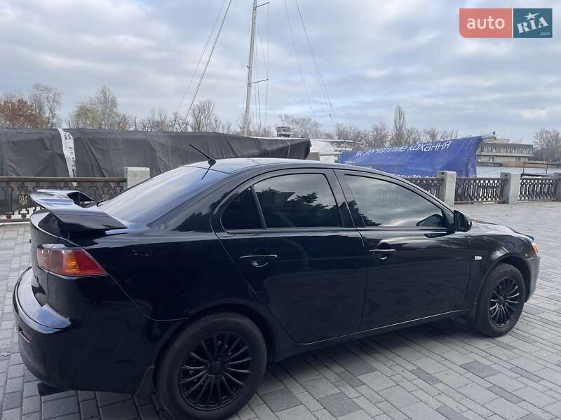 Седан Mitsubishi Lancer 2008 в Днепре