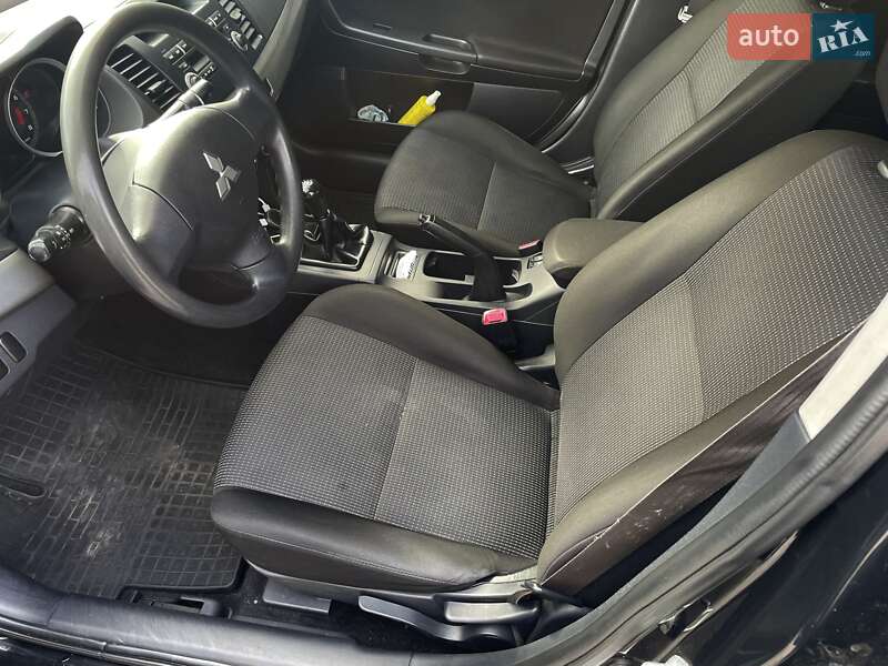 Седан Mitsubishi Lancer 2008 в Днепре