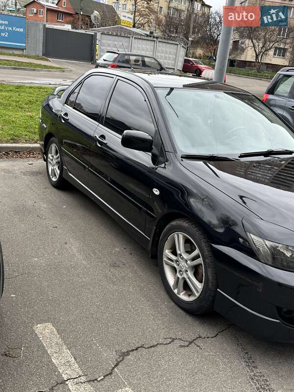 Седан Mitsubishi Lancer 2007 в Києві