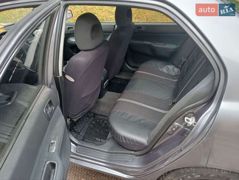 Седан Mitsubishi Lancer 2008 в Острозі