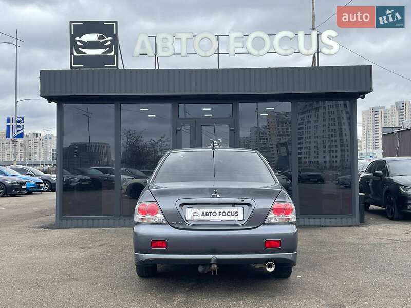 Седан Mitsubishi Lancer 2008 в Києві