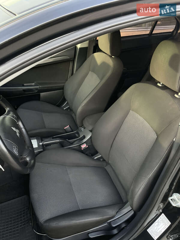 Хэтчбек Mitsubishi Lancer 2008 в Запорожье