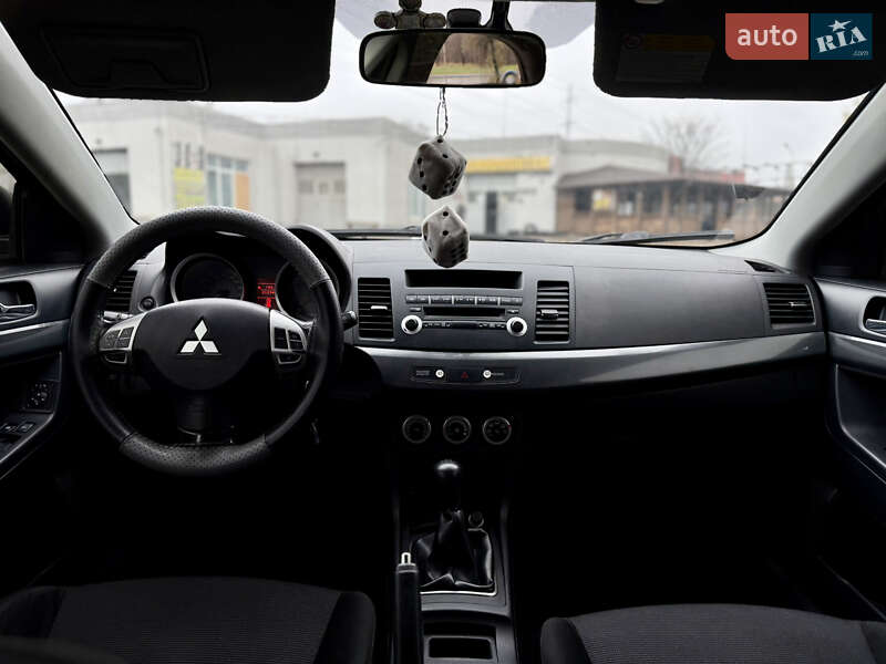 Седан Mitsubishi Lancer 2007 в Запорожье