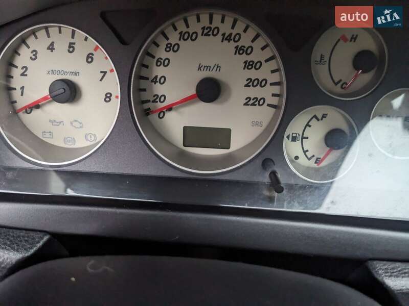 Седан Mitsubishi Lancer 2004 в Новгородці фото 16 Седан Mitsubishi Lancer 2004 в Новгородці