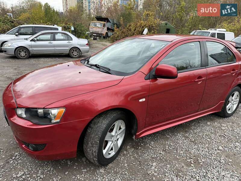 Хэтчбек Mitsubishi Lancer 2009 в Харькове