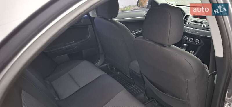 Седан Mitsubishi Lancer 2007 в Дніпрі