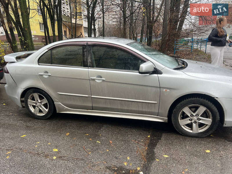 Седан Mitsubishi Lancer 2008 в Дніпрі