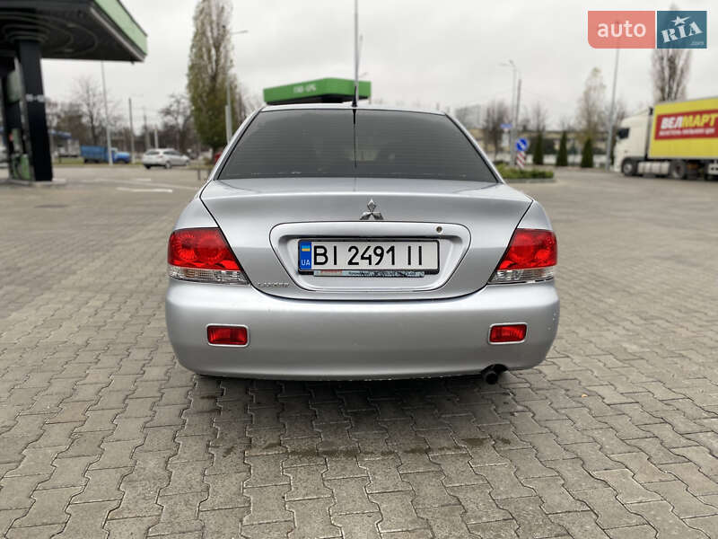 Седан Mitsubishi Lancer 2009 в Кременчуге