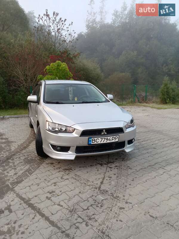 Седан Mitsubishi Lancer 2009 в Турке
