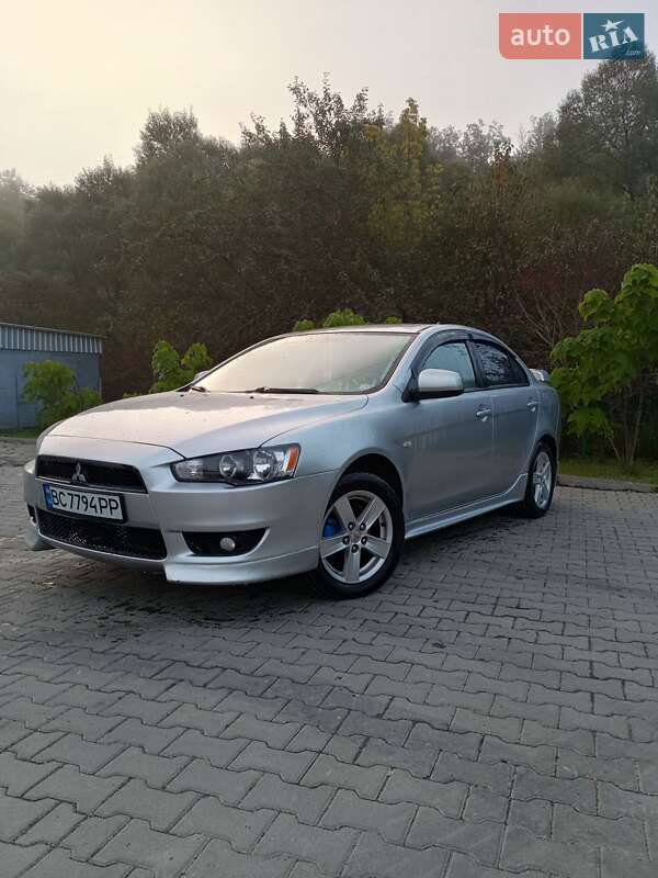 Седан Mitsubishi Lancer 2009 в Турке