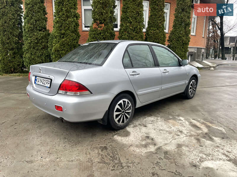 Седан Mitsubishi Lancer 2008 в Києві