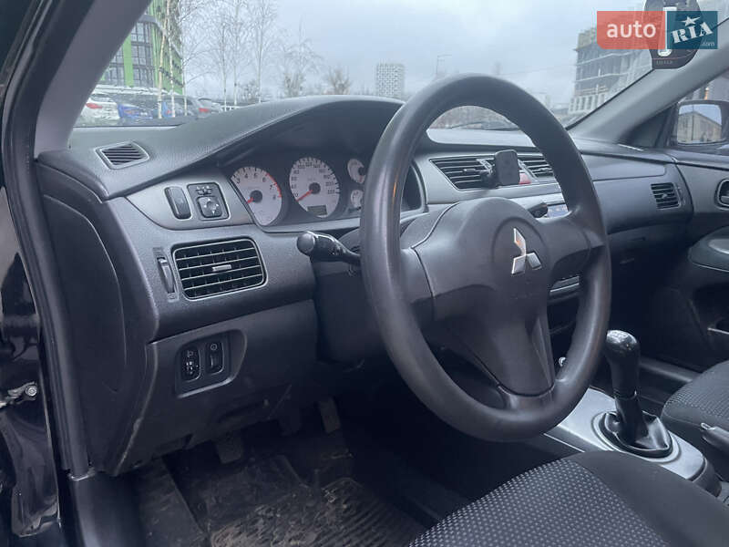 Седан Mitsubishi Lancer 2008 в Києві фото 9 Седан Mitsubishi Lancer 2008 в Києві