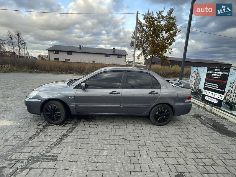 Седан Mitsubishi Lancer 2006 в Івано-Франківську
