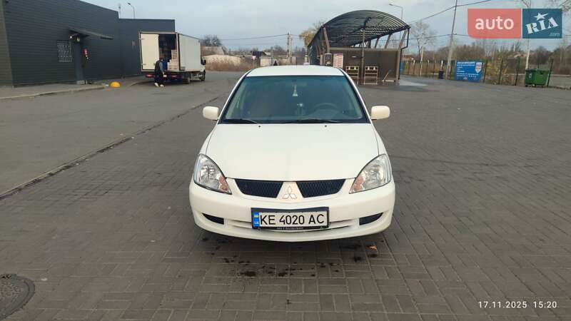 Седан Mitsubishi Lancer 2008 в Днепре
