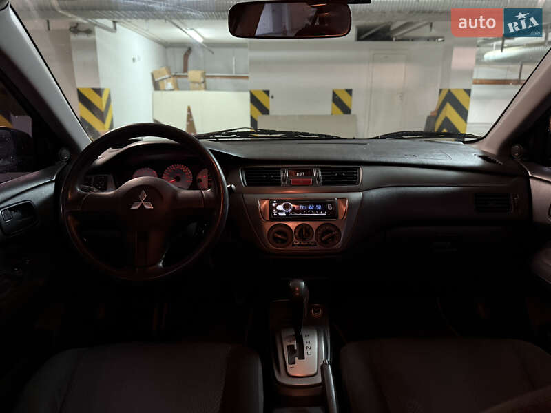 Седан Mitsubishi Lancer 2008 в Днепре
