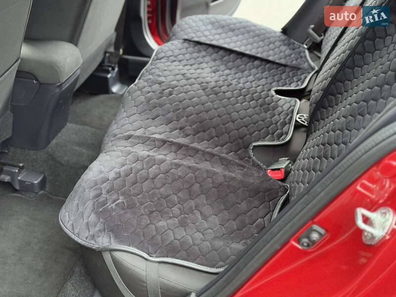 Седан Mitsubishi Lancer 2014 в Днепре