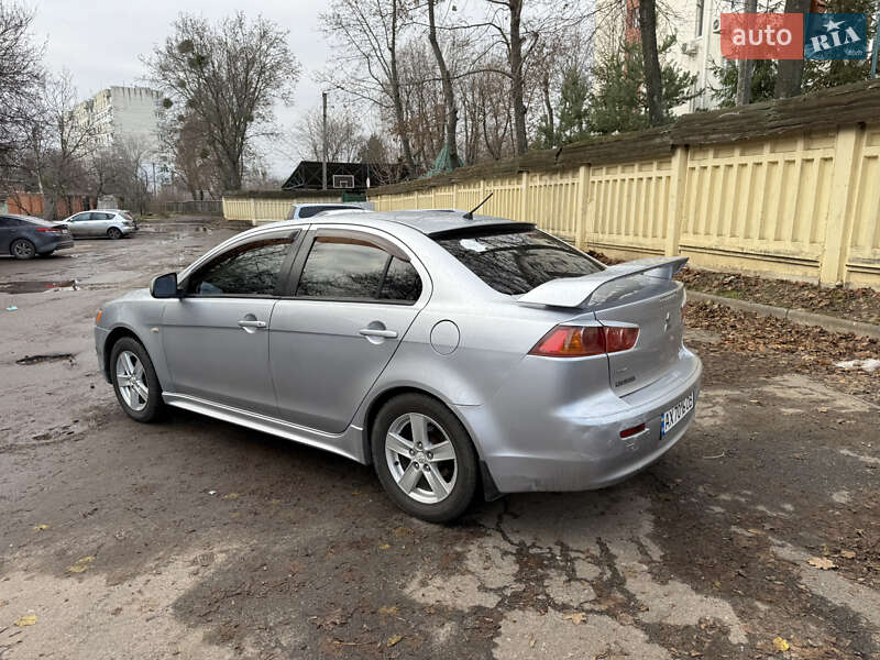 Седан Mitsubishi Lancer 2008 в Харькове фото 3 Седан Mitsubishi Lancer 2008 в Харькове