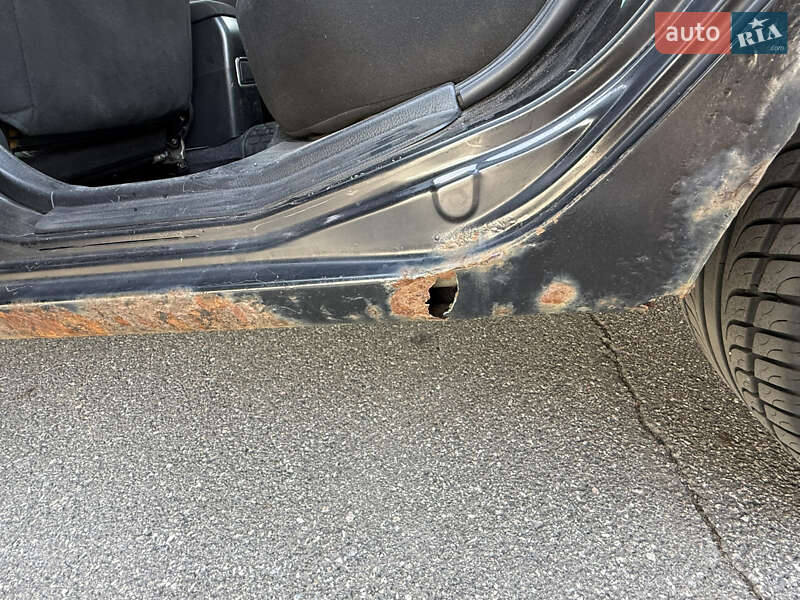 Седан Mitsubishi Lancer 2008 в Киеве