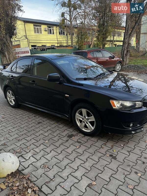 Седан Mitsubishi Lancer 2008 в Умани