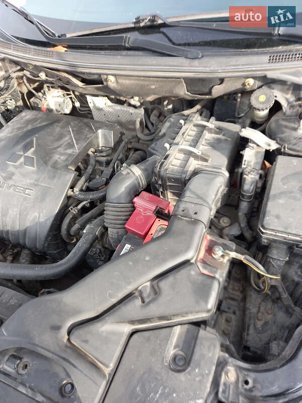 Седан Mitsubishi Lancer 2008 в Кременце