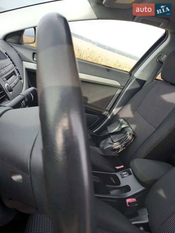 Седан Mitsubishi Lancer 2008 в Кременце