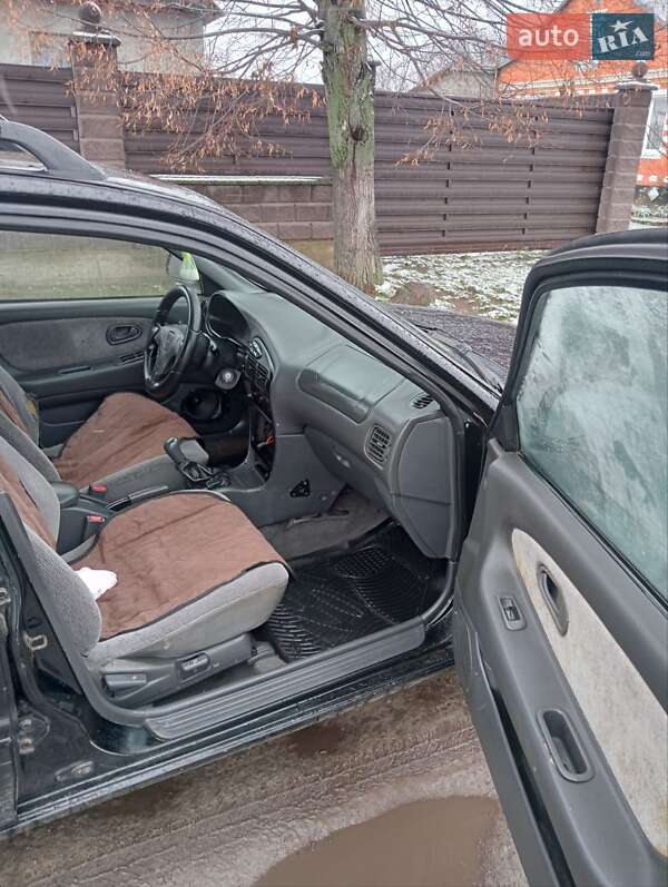 Універсал Mitsubishi Lancer 1995 в Сарнах