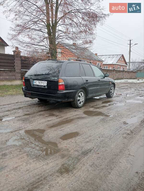 Універсал Mitsubishi Lancer 1995 в Сарнах
