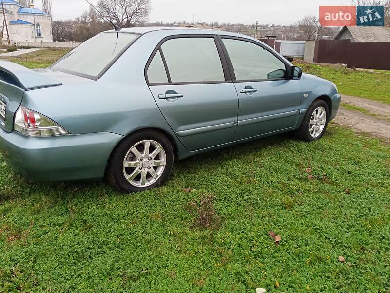 Седан Mitsubishi Lancer 2007 в Олександрівці