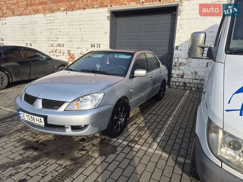 Седан Mitsubishi Lancer 2006 в Чернівцях