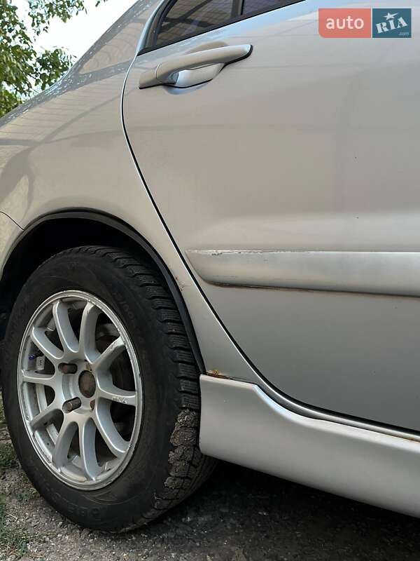 Седан Mitsubishi Lancer 2006 в Кривому Розі