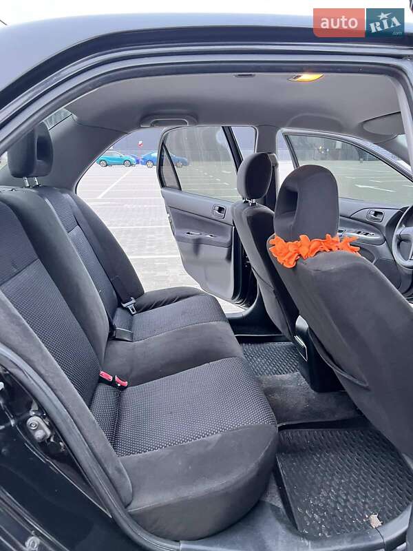 Седан Mitsubishi Lancer 2008 в Києві