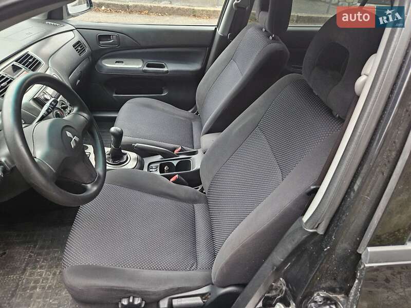 Седан Mitsubishi Lancer 2007 в Виннице