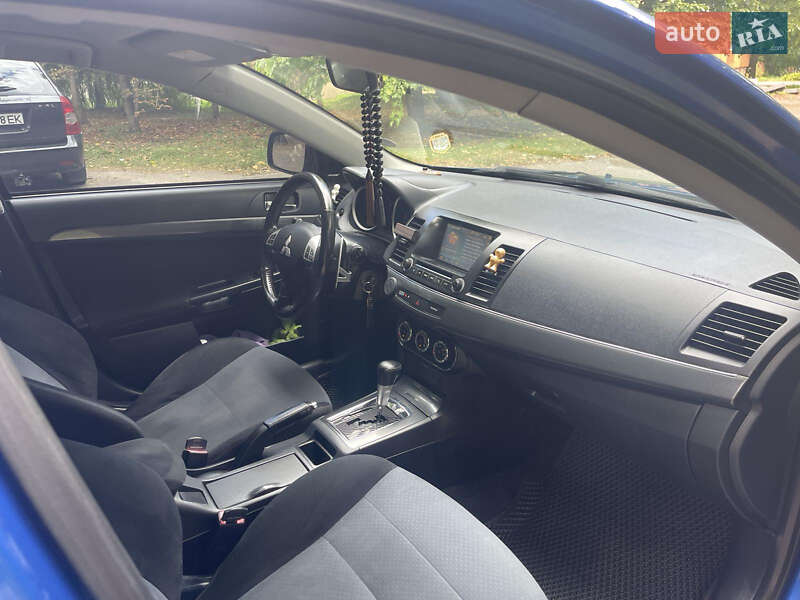 Хэтчбек Mitsubishi Lancer 2009 в Чернигове