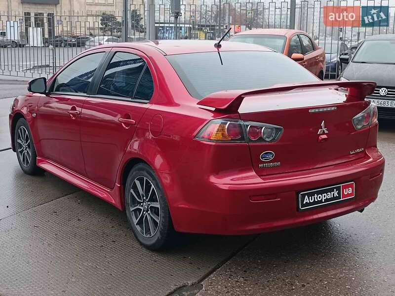 Седан Mitsubishi Lancer 2016 в Харкові