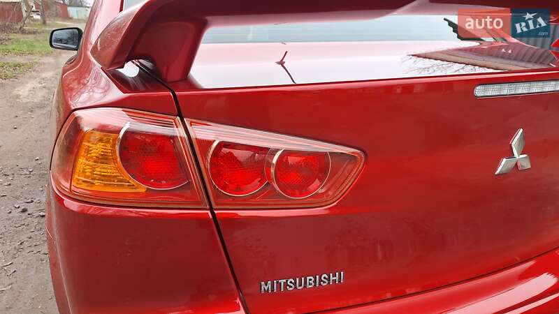 Седан Mitsubishi Lancer 2009 в Смілі