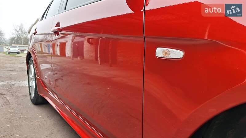 Седан Mitsubishi Lancer 2009 в Смілі
